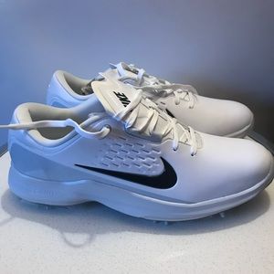 Nike Tiger Woods golf shoes size 9.5